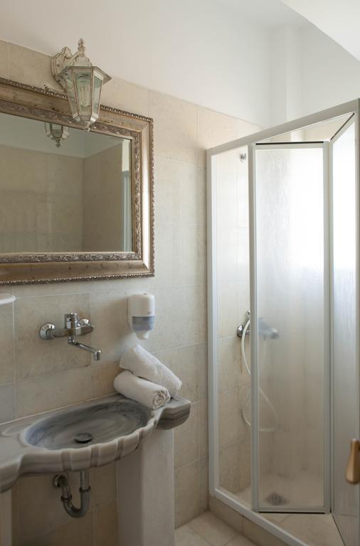 Hotel Begleri Antiparos Town Rom bilde